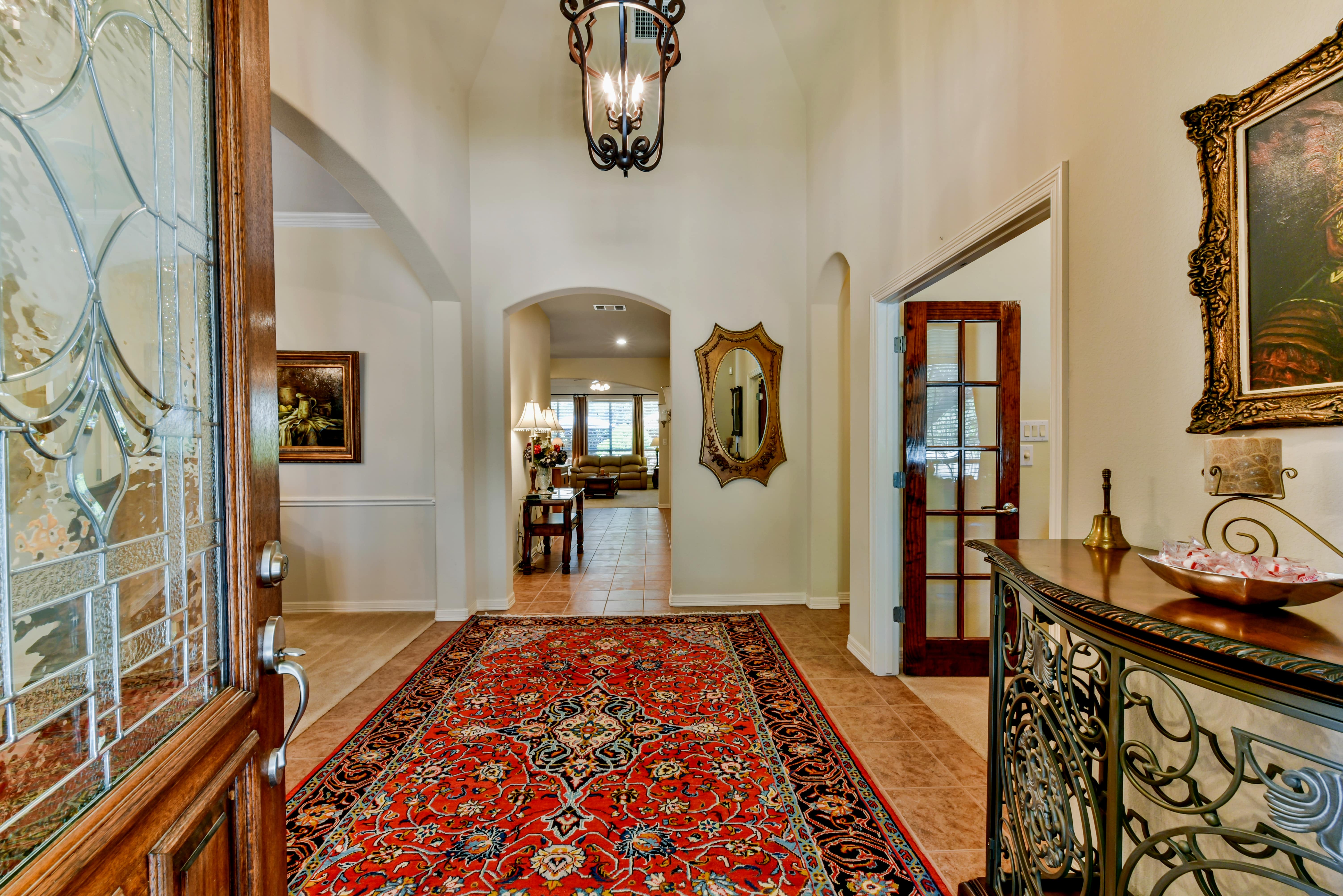 image of avery ranch home entryway