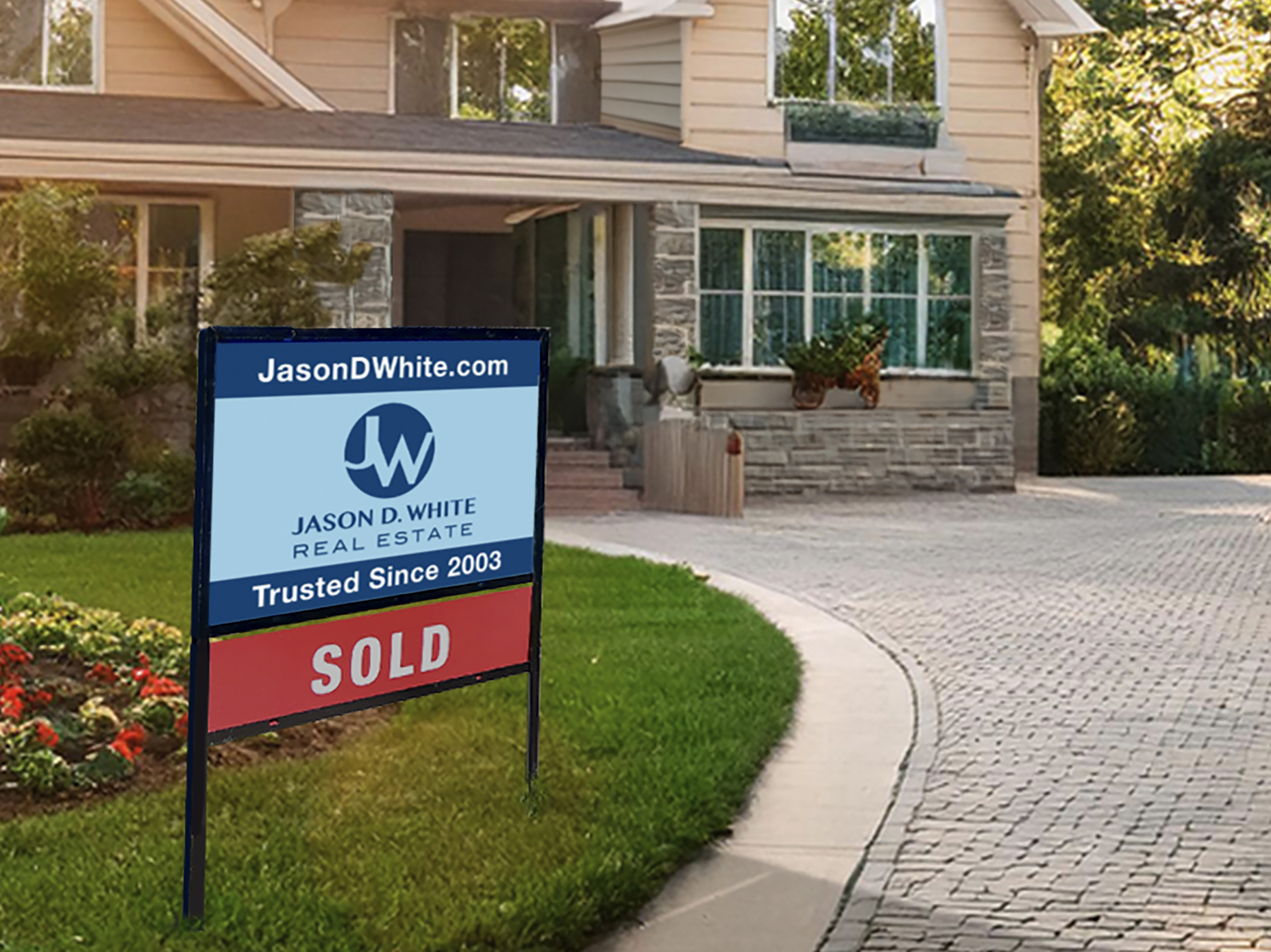 image of Jason D White sold real estate sign in front of his flat fee listing