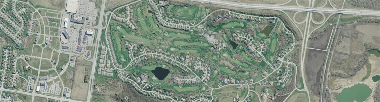 Glen oaks West Des Moines golf course with real estate