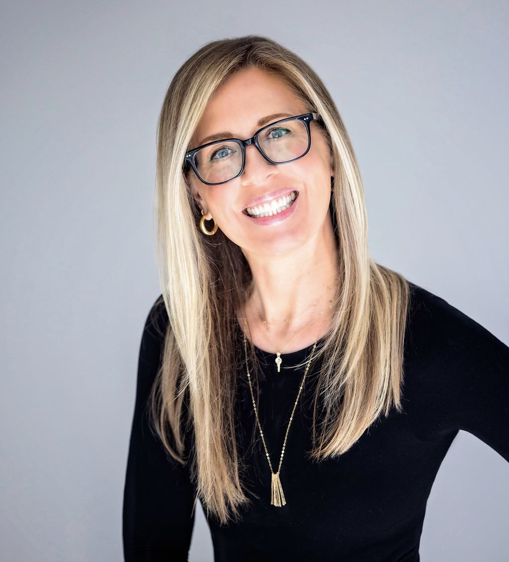 Libbi Skivo – Team Leader