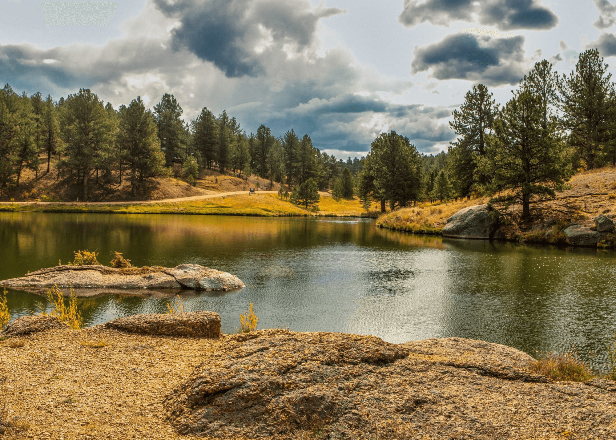 Image of Green Mountain Falls lake located in Green Mountain Falls, Colorado