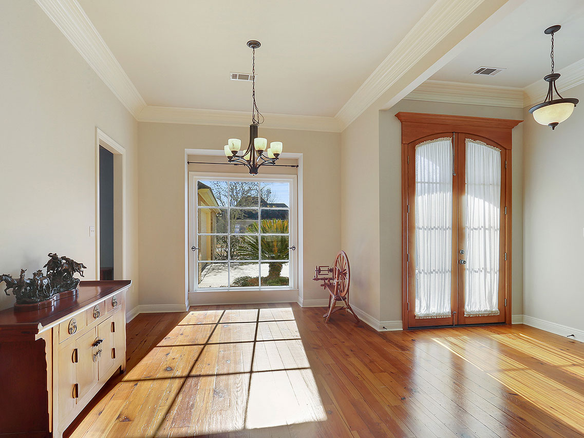 A Great Value And A Beautiful Setting For A Home In Riverbend Lakes