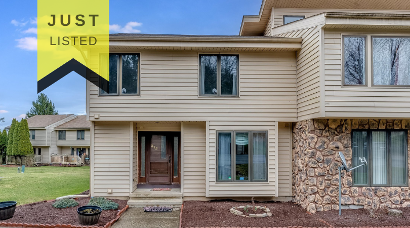 3 Bedroom End Unit – Rolling Hills Andover NJ