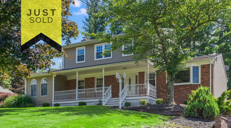 Cardinal Hills – Colonial with In Ground Pool