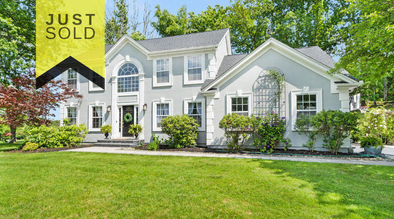 11 Violet Trail Lafayette, NJ