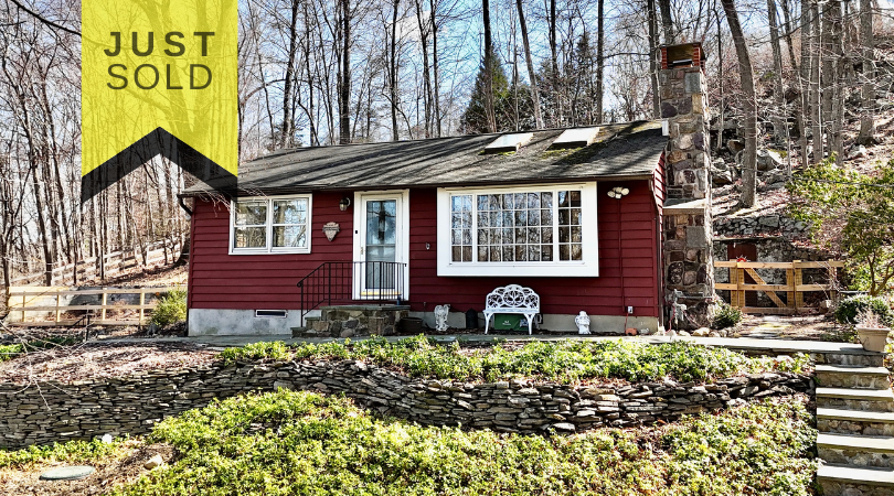 75 Glenside Trail in Byram, NJ