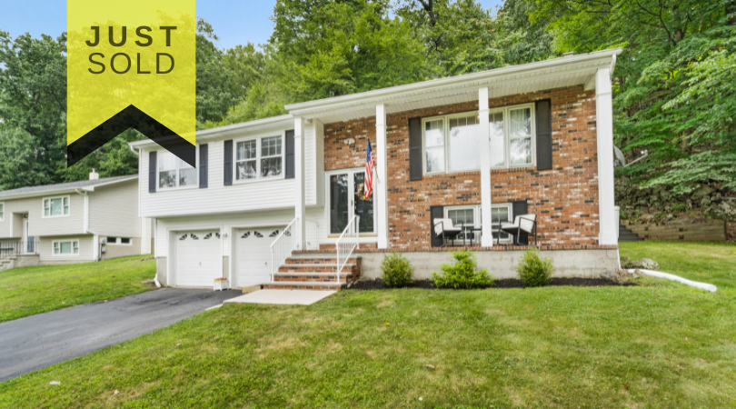 99 Valley View Trail in Sparta, NJ