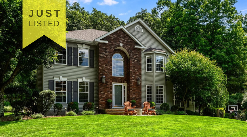 14 Fieldstone Trl, Byram NJ
