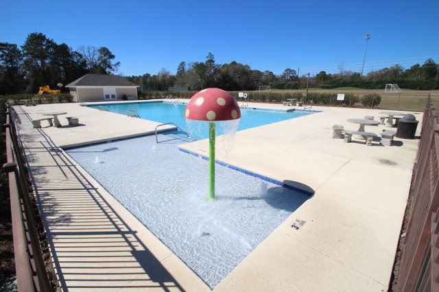 Timbercreek Community Pool