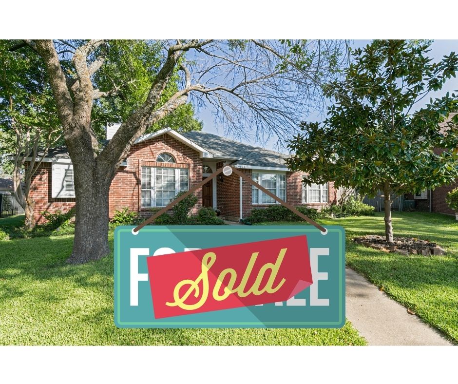 Rowlett - Stunning 3/2/2 Updated and Immaculate only $305,000