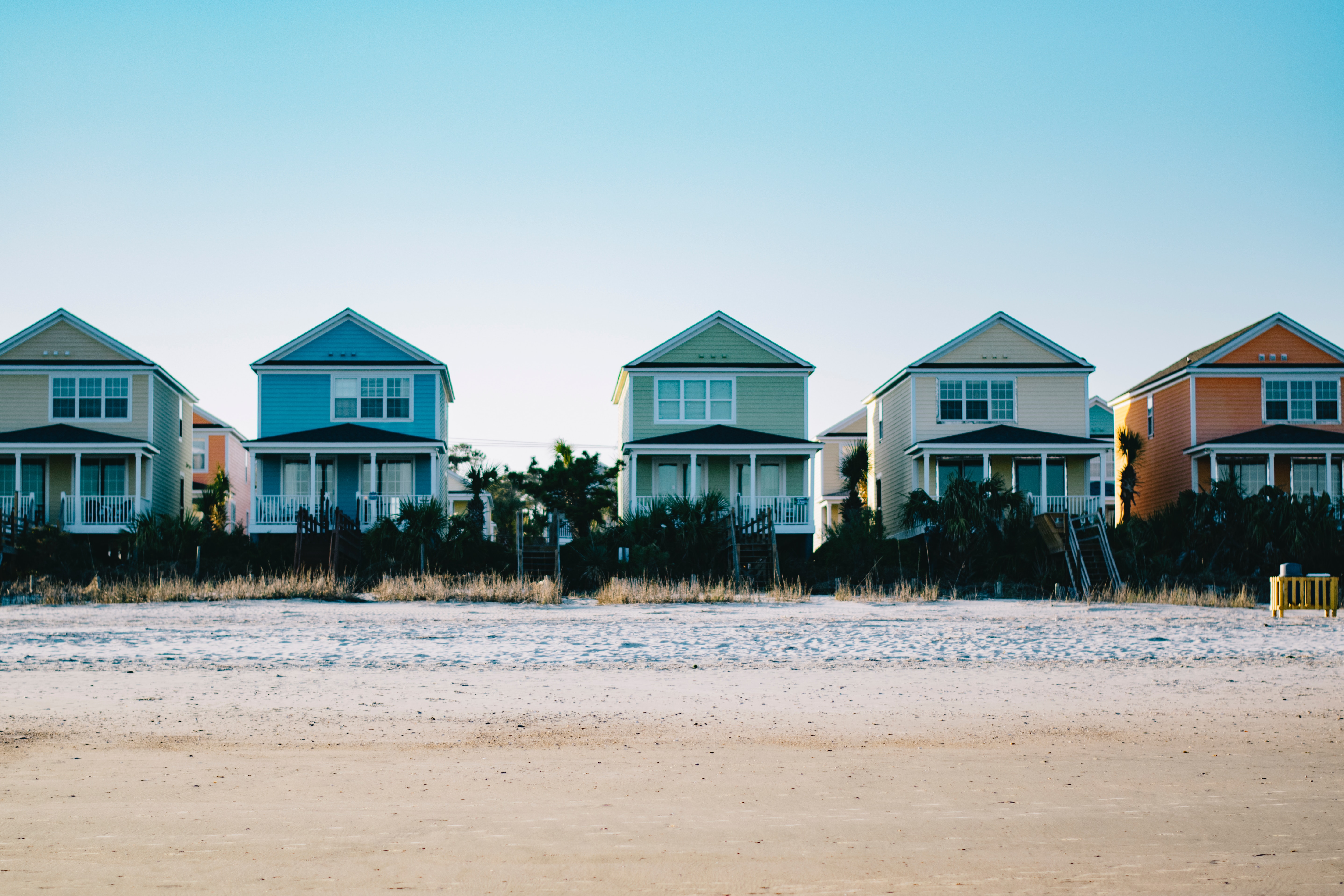 Why Buying a Vacation Home Beats Renting One This Summer
