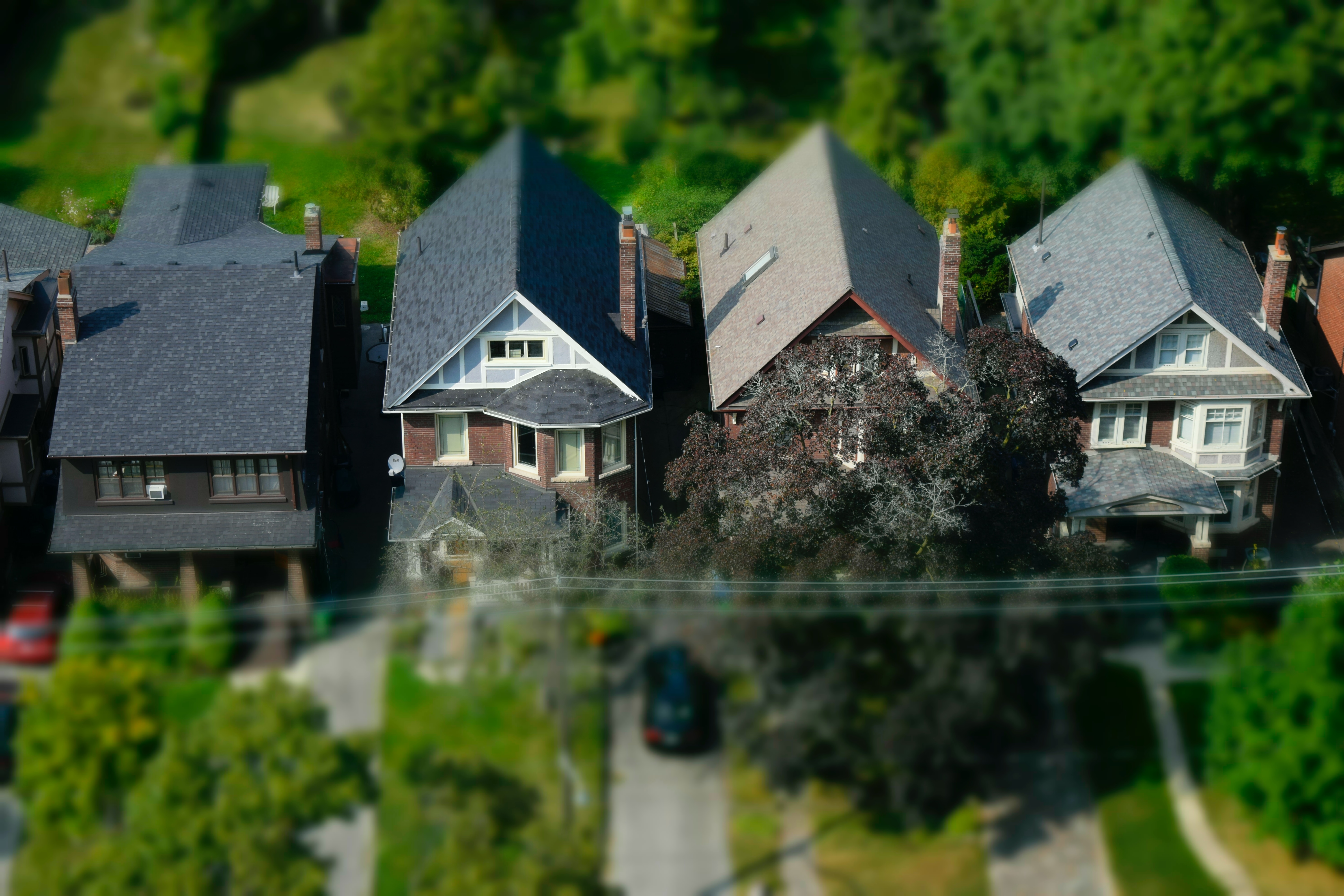 Navigating Today's Real Estate Market: Strategies for Buyers and Sellers