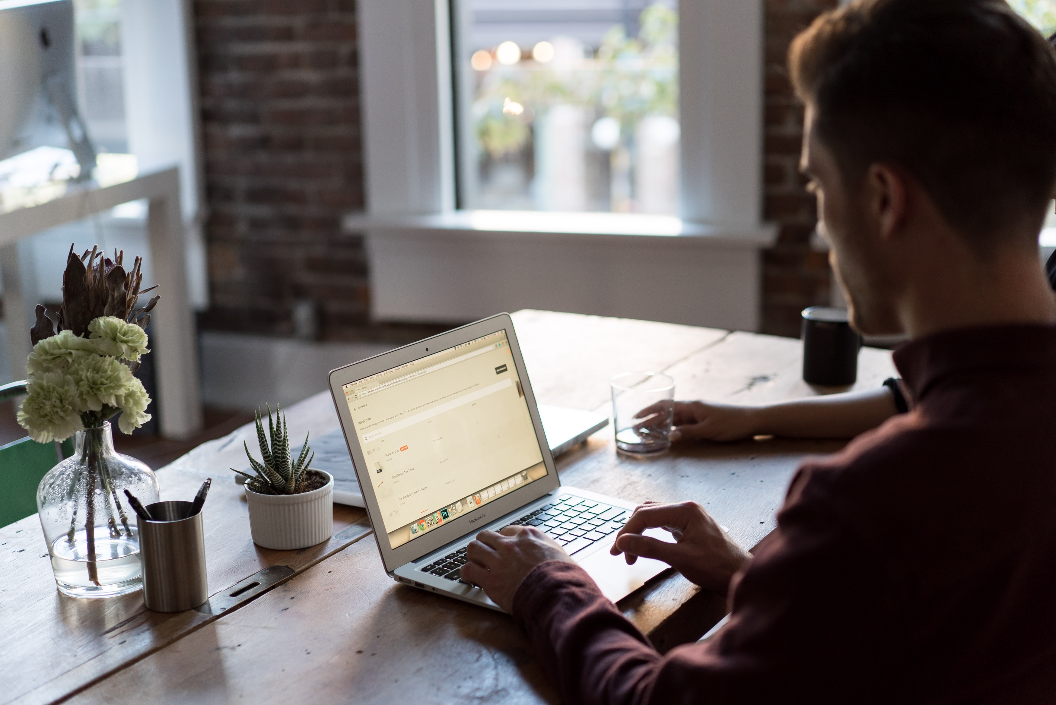How Remote Work Expands Your Homebuying Horizons