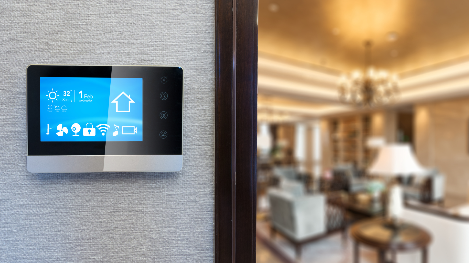 Smart Thermostats and Humidity Sensors: Optimizing Energy Efficiency in Treasure Coast Condos