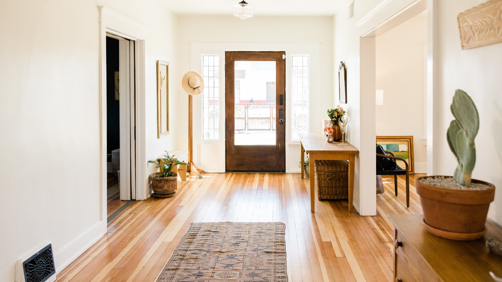 The Beauty of Breezy Spaces: Maximizing Airflow and Natural Light in Florida Interiors