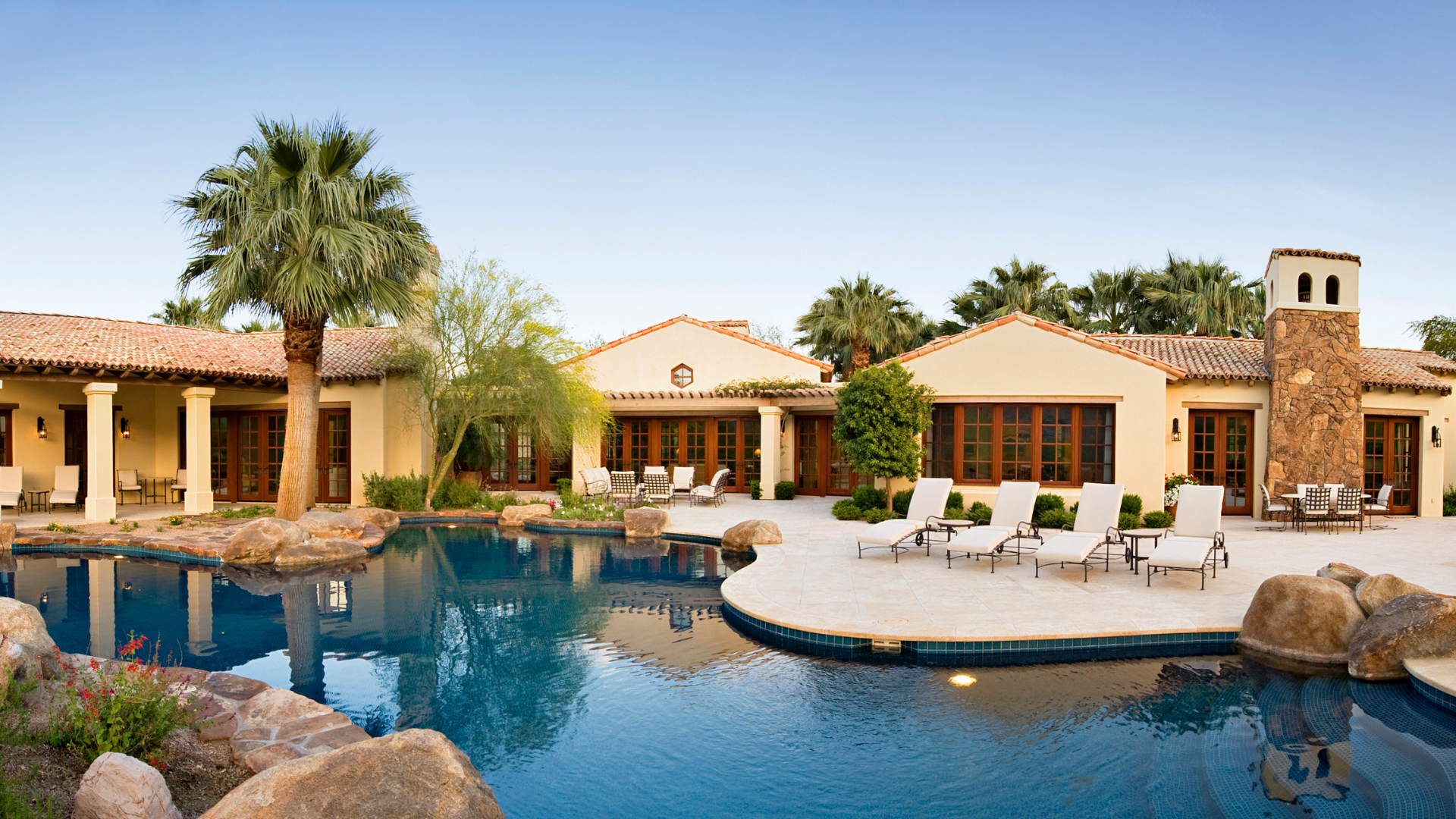 Low-Maintenance Luxury: Interior Design Choices for Easy Treasure Coast Living