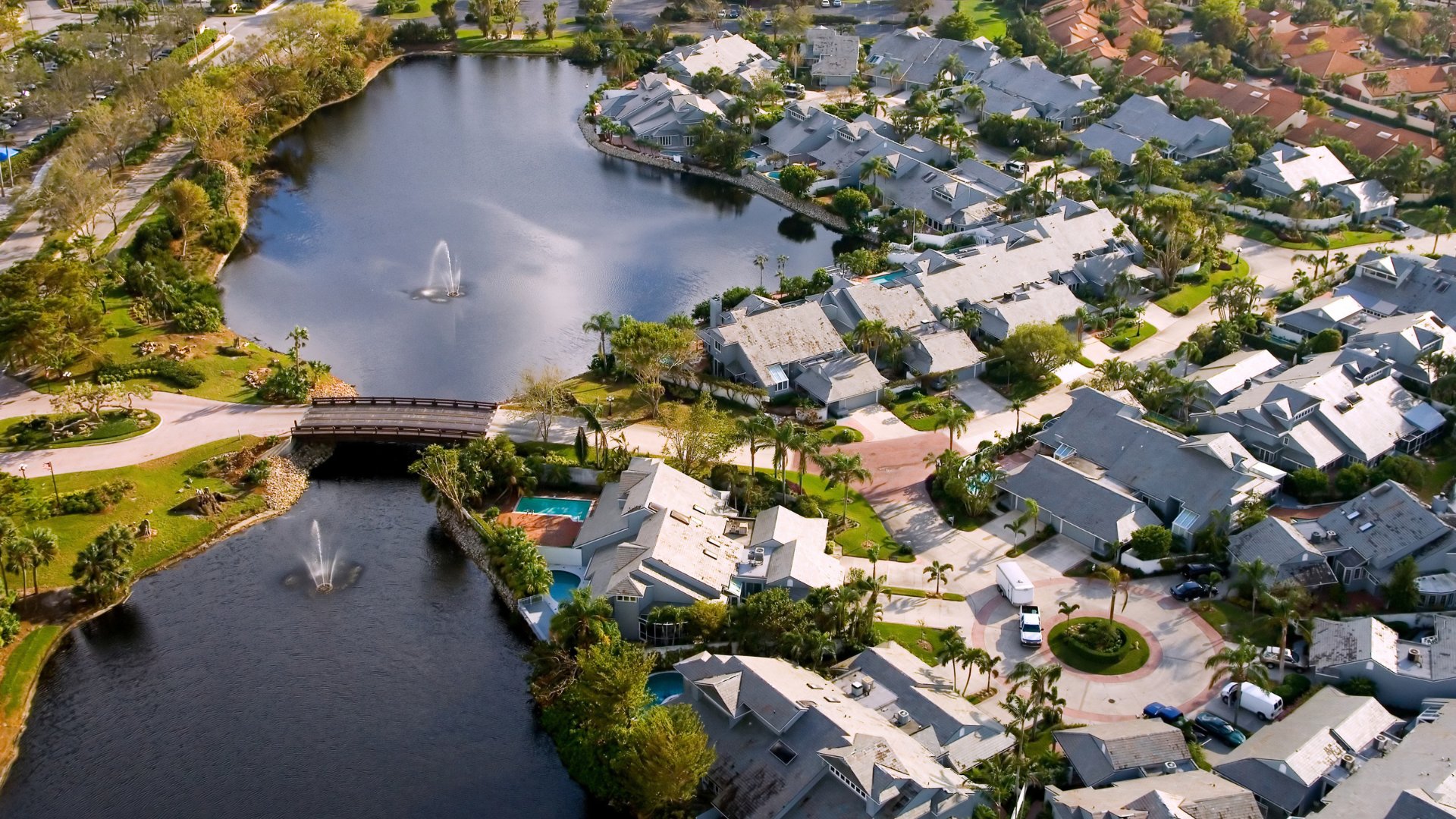 HOA Restrictions: What You Need to Know Before Buying in a Treasure Coast Community