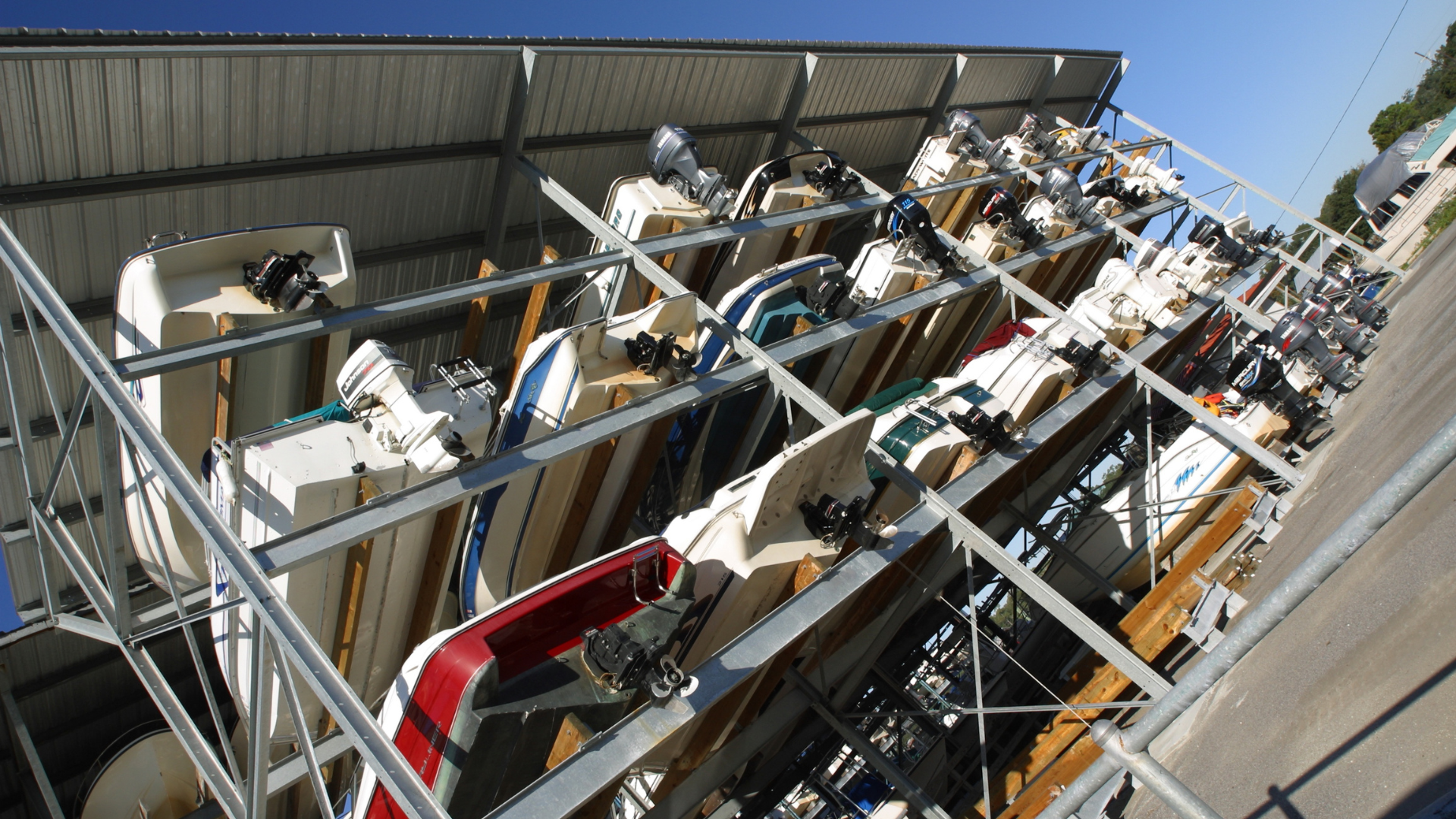 Dockominiums & Dry Stacks: The Untapped Market for Boating Enthusiasts' Real Estate on the Indian River Lagoon