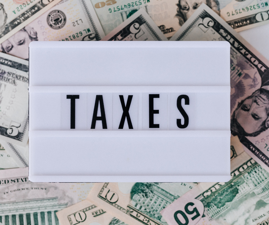 The 'Snowbird Tax' Myth: How Seasonal Residents Really Impact Property Taxes and Community Services