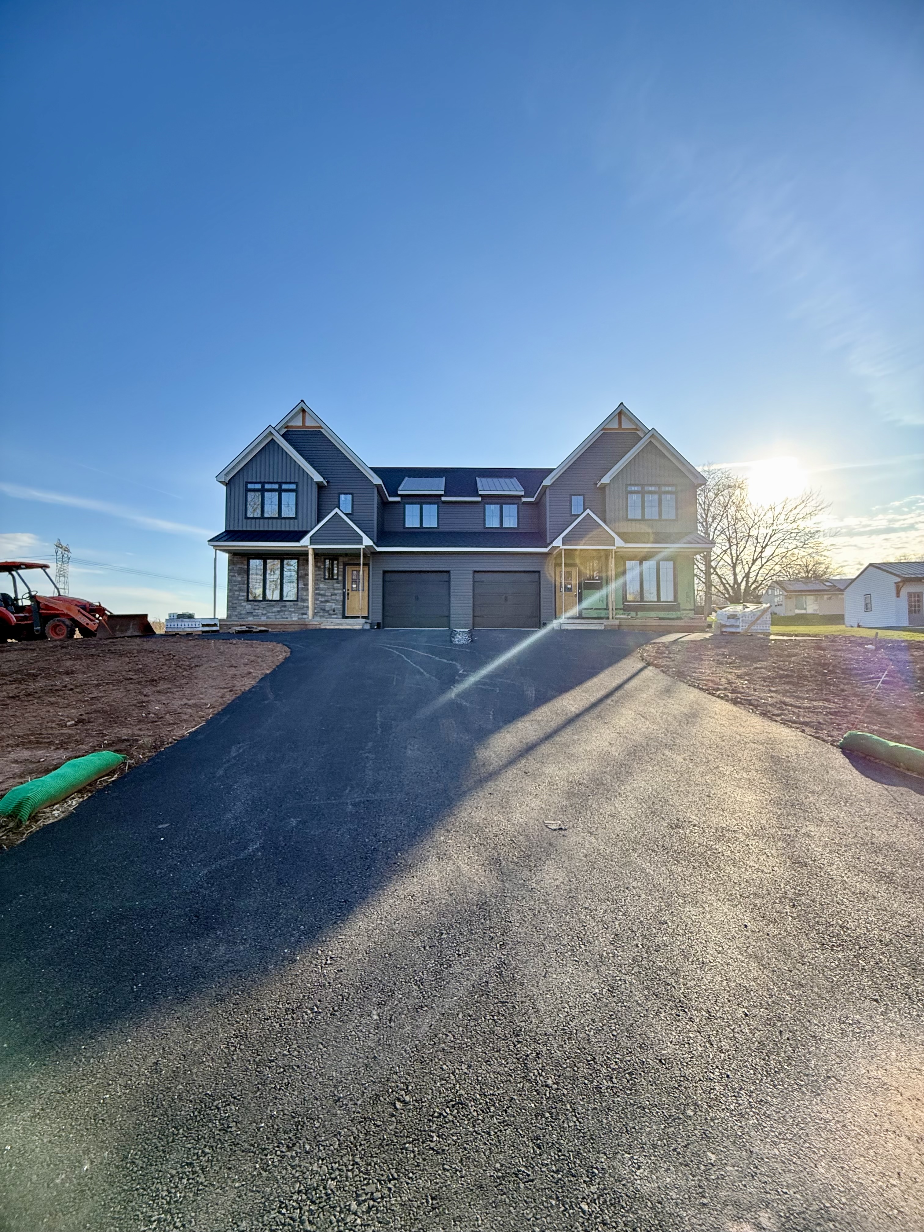 27 Lausch Road image one