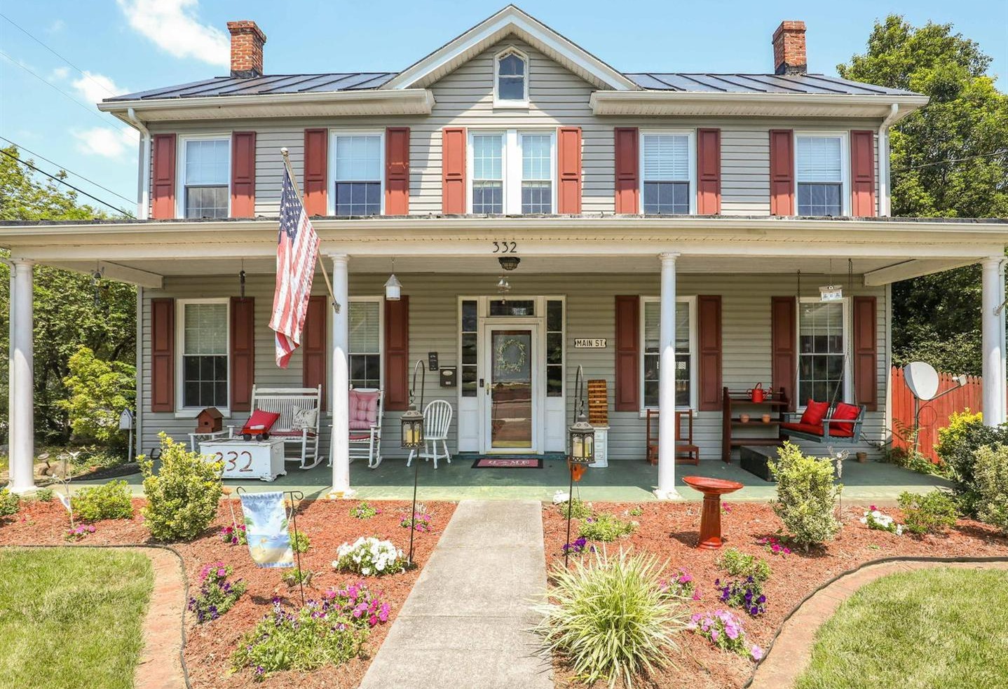 332 W Main St | Berryville, VA