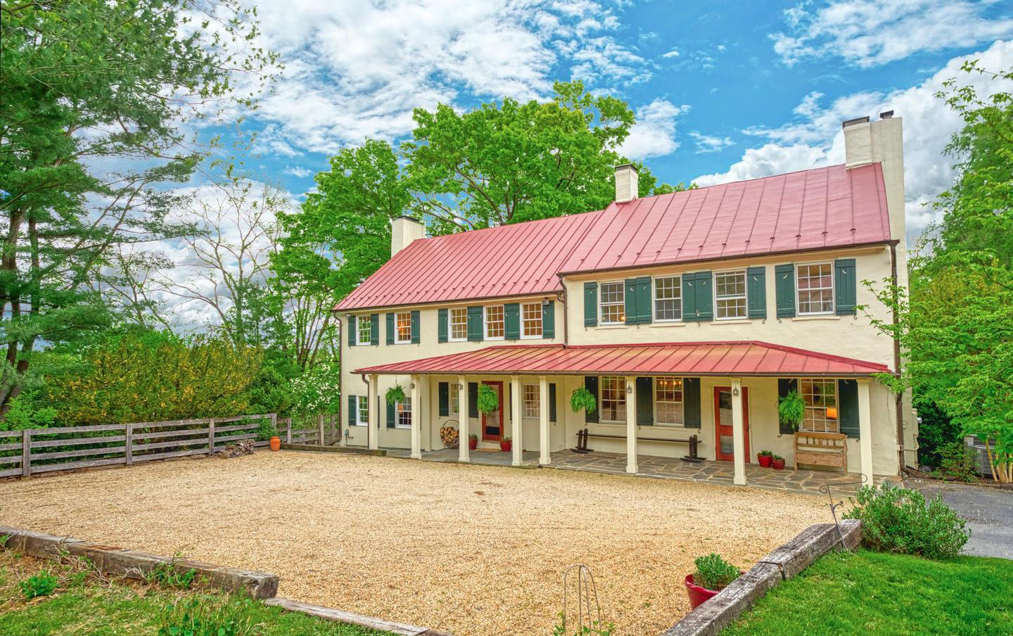 18336 Foundry Rd | Purcellville, VA