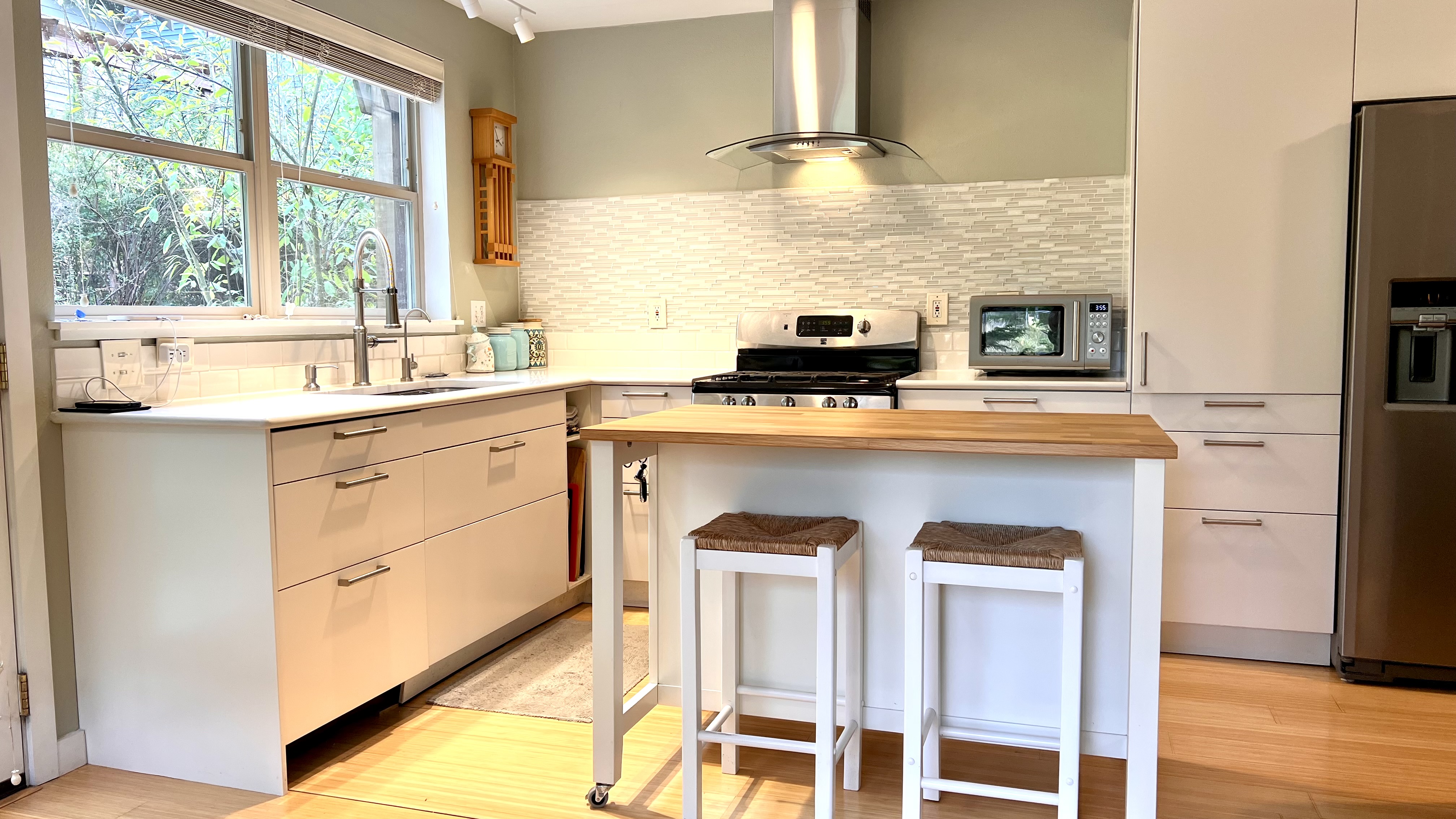 Excellent condition townhome rarely on the market