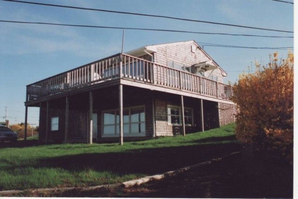 2026 SUMMER VACATION RENTAL  – 652 JERRY BROWN FARM RD