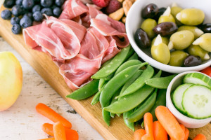 Game Day Extravaganza! Host a Winning Football Party 1, 2, 3