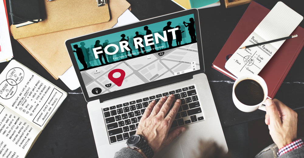 for rent banner displayed on a laptop