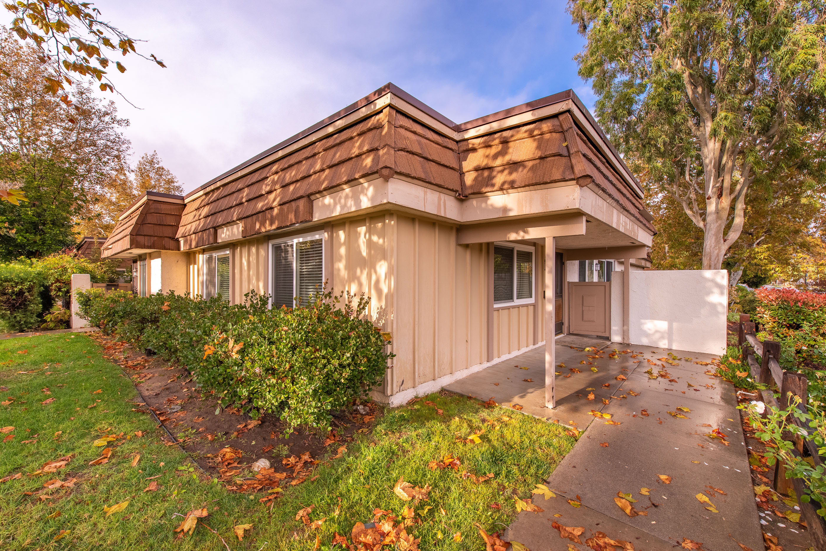 10120 Larwin Ave Chatsworth CA 91311