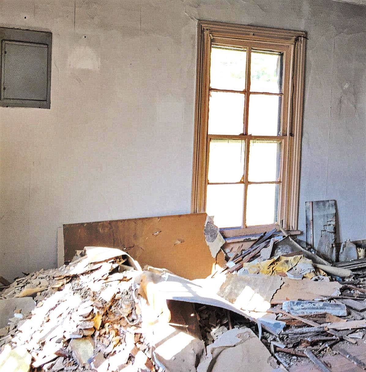 The Landmark pre-restoration: bedroom