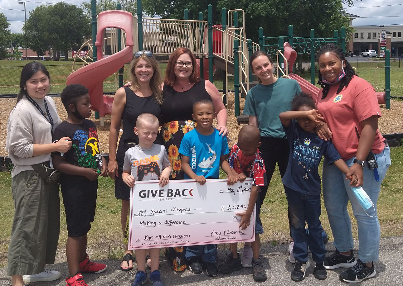 Deanna Brooks GIVES BACK to Special Olympics of Athens