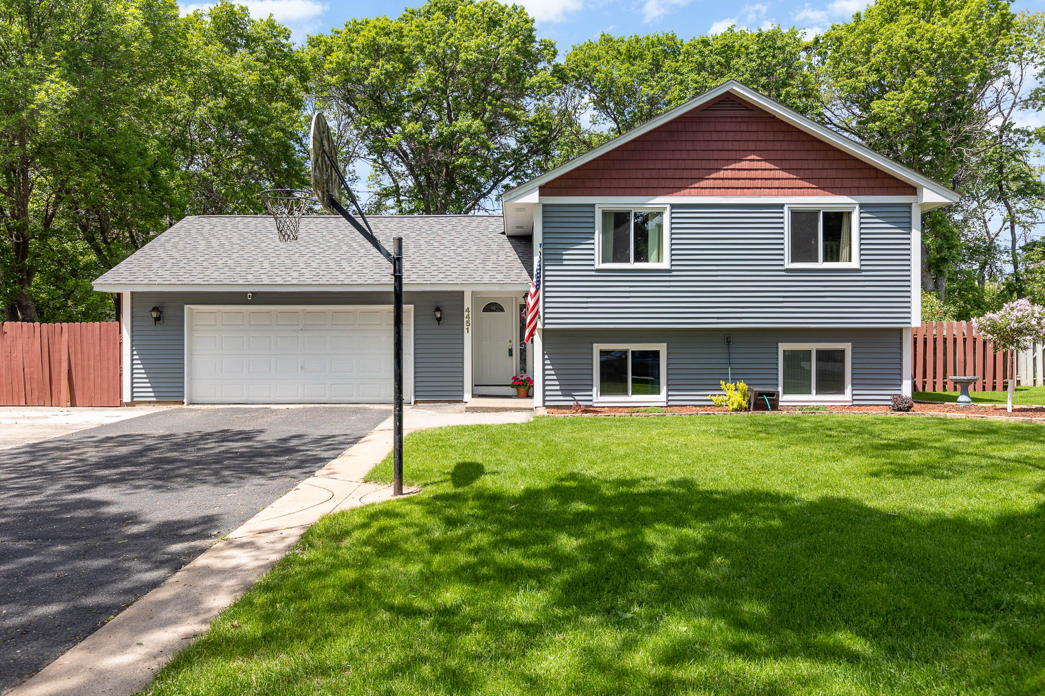 New on Market – ready for viewing!!