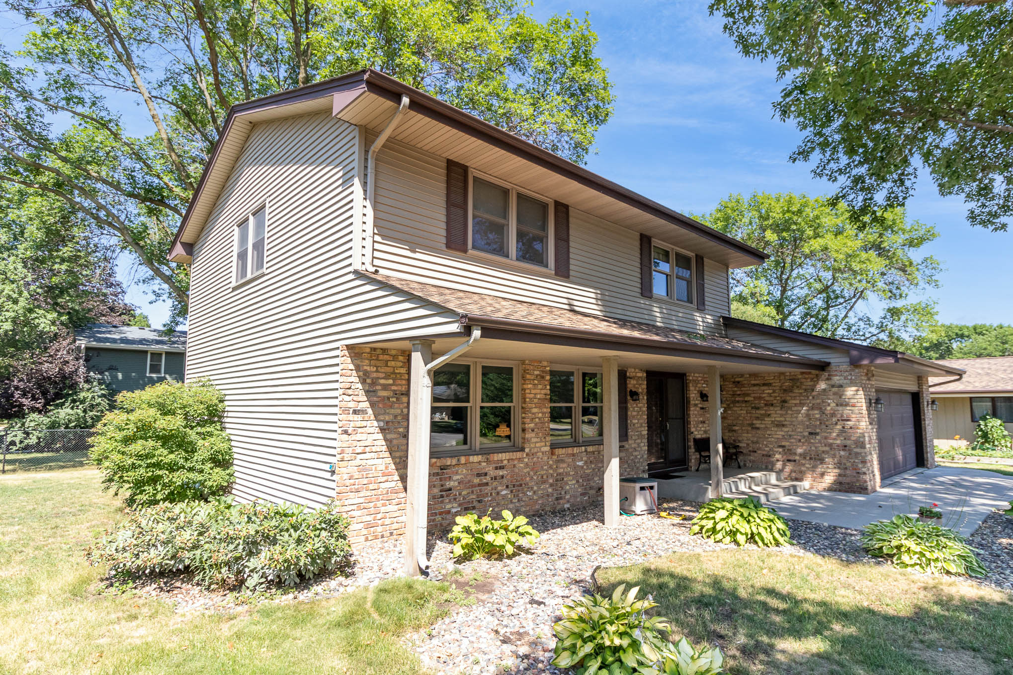 New on Market in Roseville – view starting Friday, August 5th