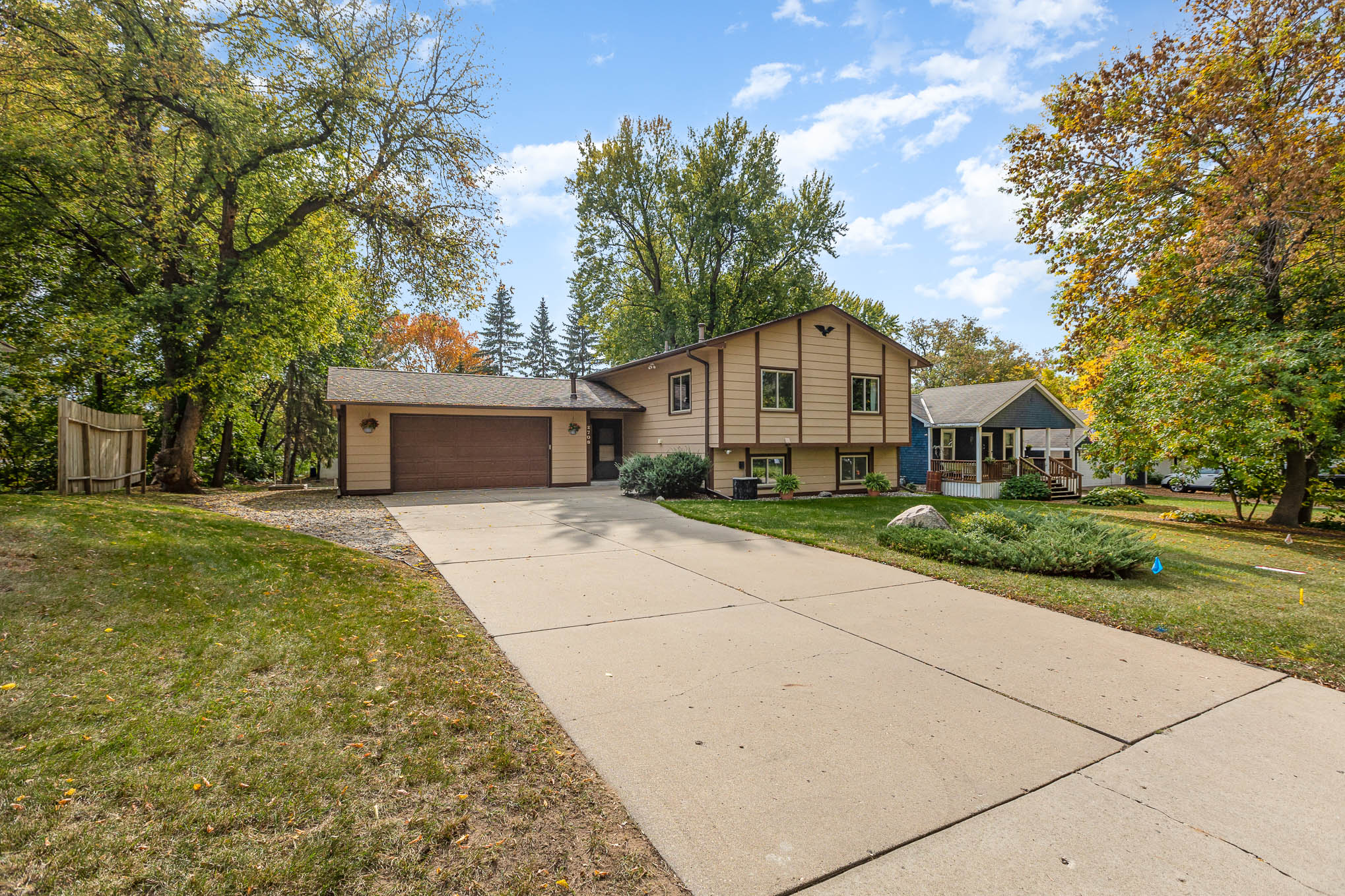 5 Bedroom home in North St. Paul – SOLD!