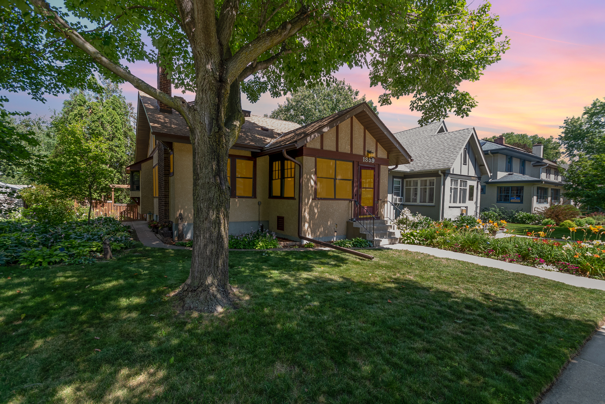 SOLD! St. Paul Listing – So many updates!!