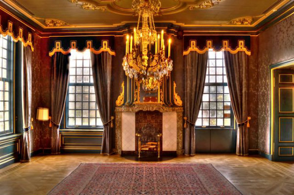 Giant Luxury Living Room