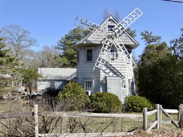 5 Adorable and Quaint Cottages by Seagull Beach in West Yarmouth, MA Cape Cod