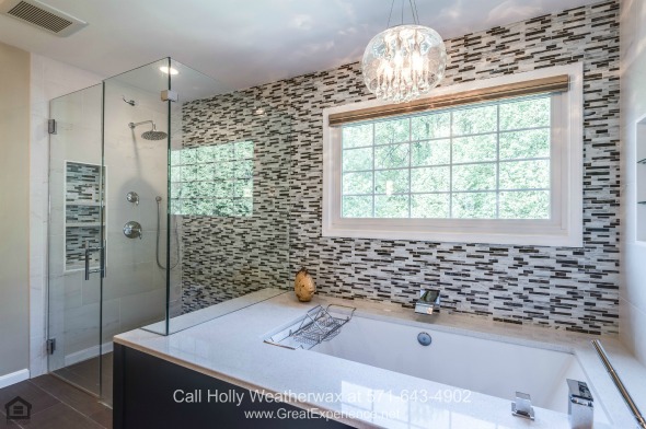 Homes in Reston VA - Complete rest and pampering are yours in the luxurious master bathroom of this Reston VA home. 