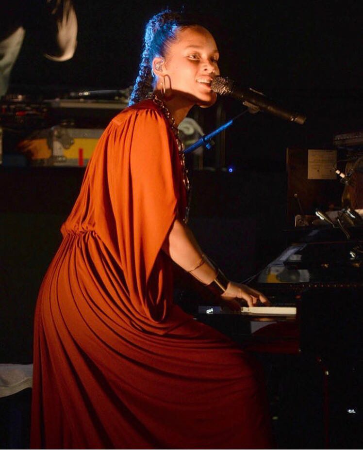 Alicia Keys performed live at Porsche Design Tower inauguration. Photo Courtesy Ani Pinkert