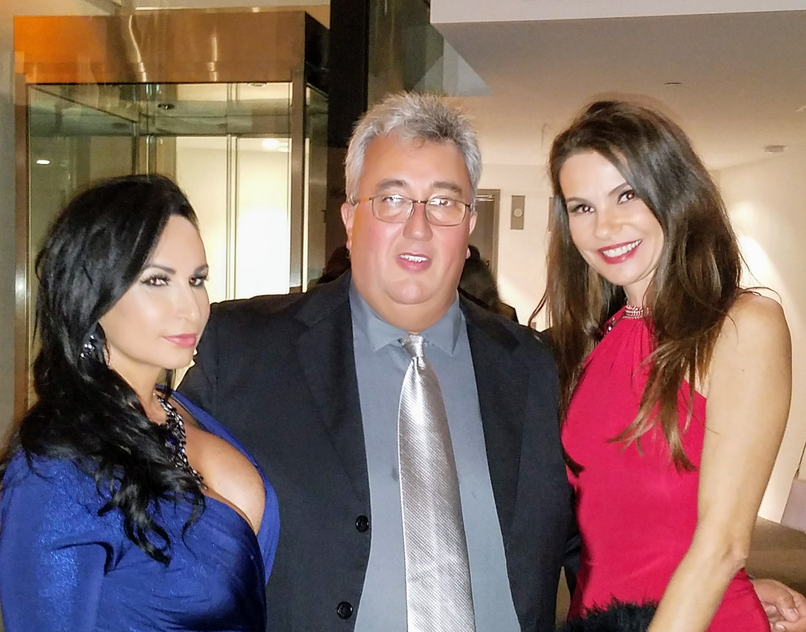 Fernando Pettineroli and team Andrea Ribeiro Alvarez and Rhimena Alimari.