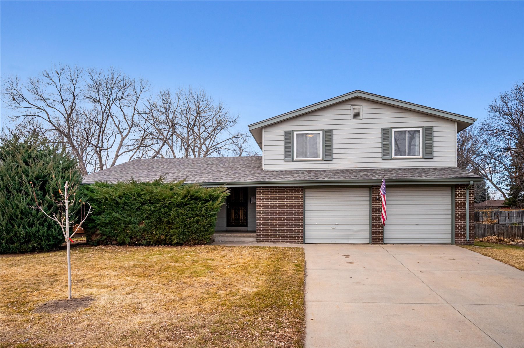 3057 S Gray St -- Sold