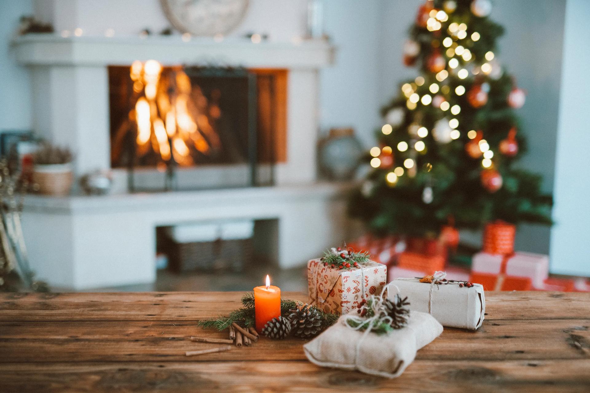 11 Easy-Up, Easy-Down Decor Hacks for Stress-Free Holidays