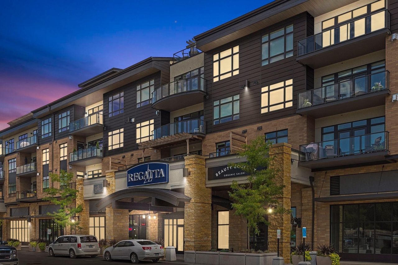   875 Lake Street, #402, Wayzata