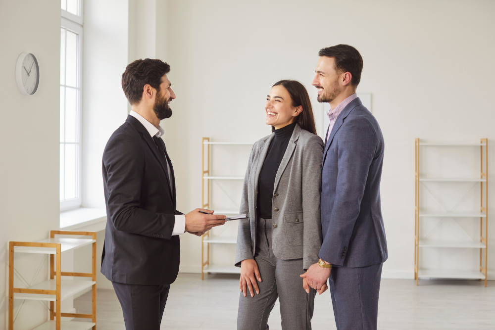 real estate winter showing