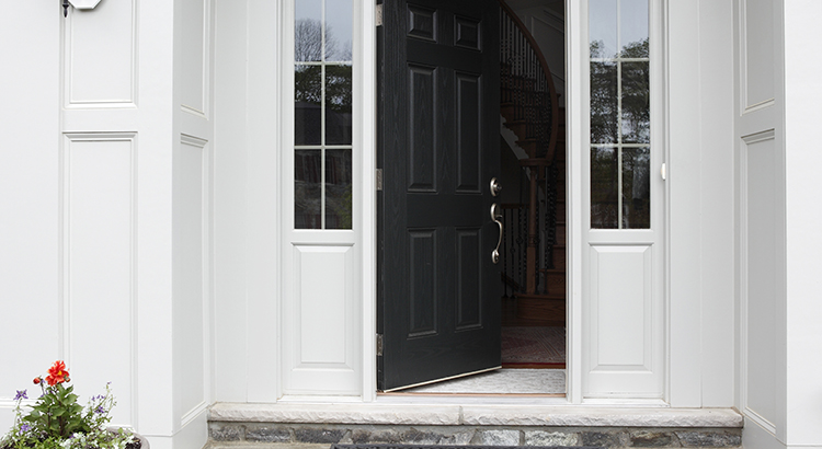 Don't Tackle Selling Your Home on Your Own- an Agent Can Help