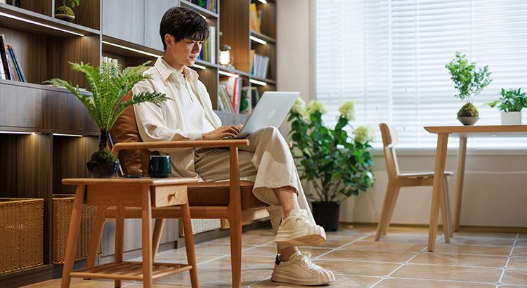 How Remote Works Expands Your Homebuying Horizons