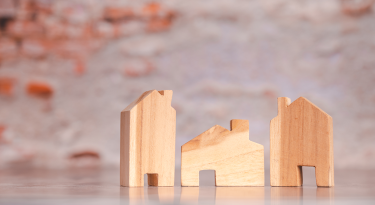 Struggling To Sell Your House?  Read This.