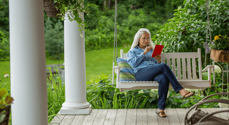 Is It Better To Buy Now or Wait for Lower Mortgage Rates? Here's the Tradeoff